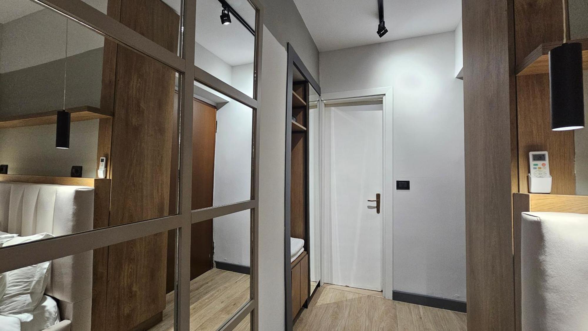 Tam Serviced Studio Apartments Next To Blloku Tirana Exterior photo
