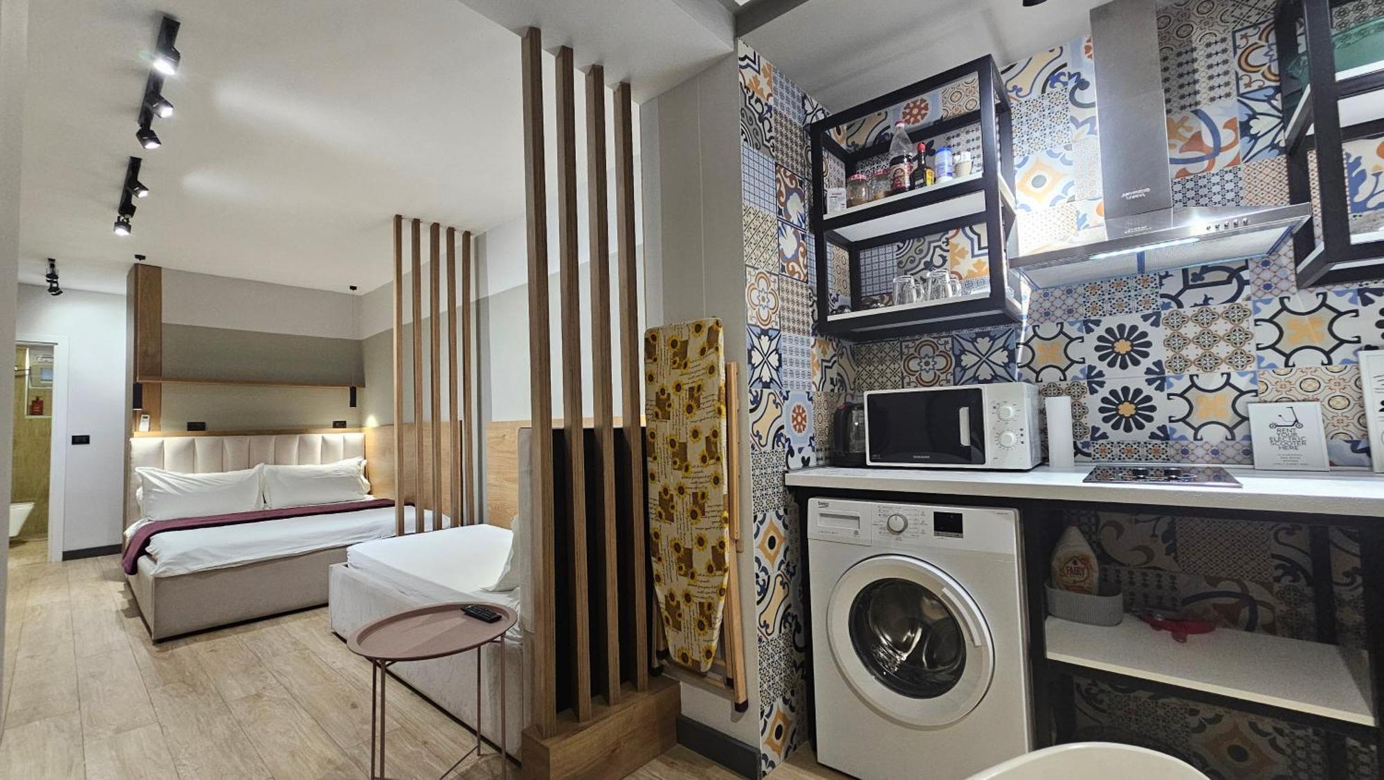 Tam Serviced Studio Apartments Next To Blloku Tirana Exterior photo